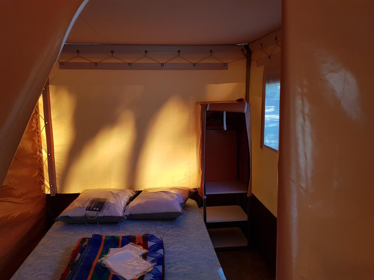 Camping De Graniers Monoblet Luaran gambar